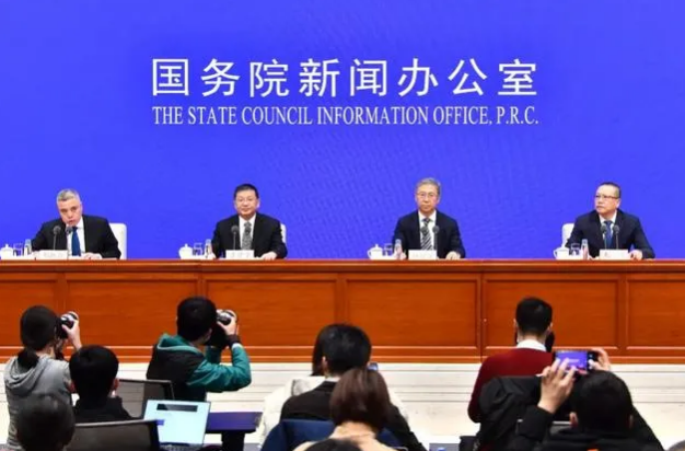 國家能源局局長解答如何平衡能源安全與清潔低碳轉(zhuǎn)型_壁掛爐故障e8