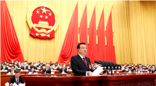 政府工作報告：2021年北方地區(qū)清潔取暖要達(dá)到70%_壁掛爐招聘