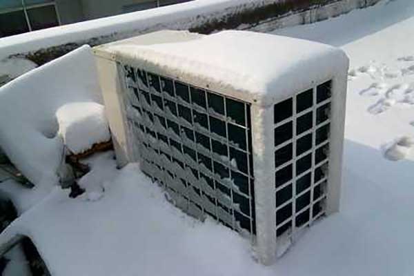 空氣源熱泵用什么樣的除霜方式？_空氣能采暖器原理