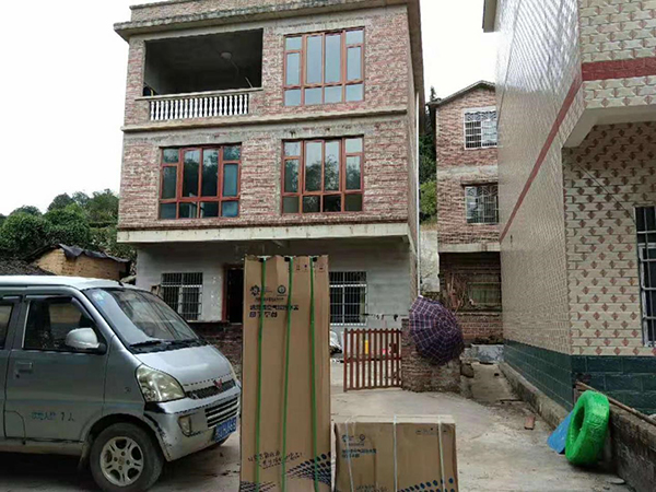 空氣能熱水器省不省錢(qián)？裝臺(tái)電表給用戶(hù)！_中國(guó)十大品牌空氣能采暖