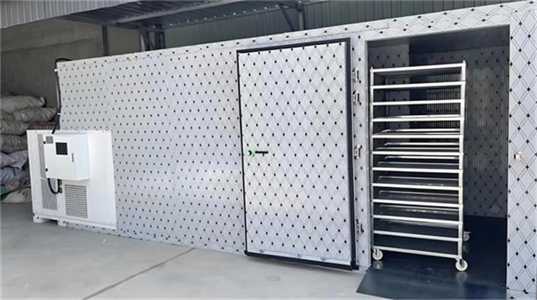空氣能烘干機(jī)的維護(hù)技巧_中廣歐特斯空氣能價格表