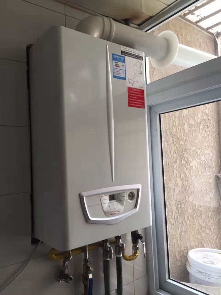 依瑪壁掛爐當(dāng)熱水器用靠譜嗎？_冠霸壁掛爐