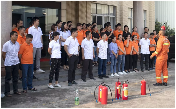 菲斯頓壁掛爐｜消防演練不松懈，牢記安全護發(fā)展_燃氣壁掛爐怎么用