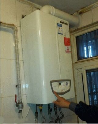 依瑪壁掛爐如何注水和排空_菲斯曼壁掛爐服務(wù)電話