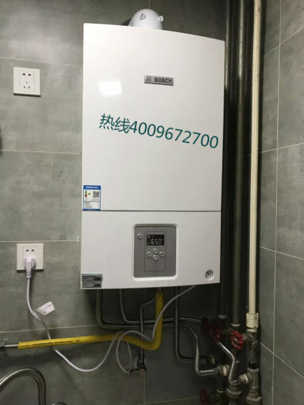 白家樓小區(qū)博世新之星28kw壁掛爐銷售安裝案例_德國(guó)壁掛爐品牌