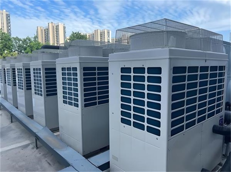 空氣能熱泵設備低能效是什么原因？_空氣源熱泵熱水系統(tǒng)價格