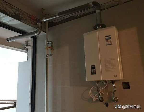 衛(wèi)生間的熱水器放哪個位置最好（熱水器裝外面好還是裝衛(wèi)生間好）_冬季最好的取暖方式