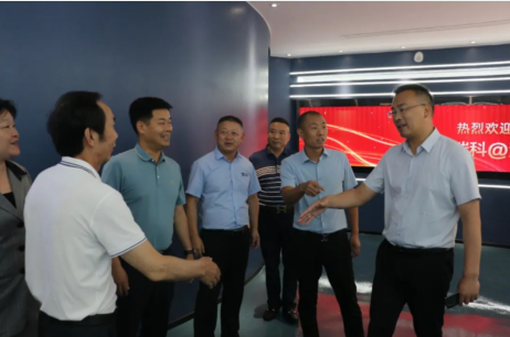 熱烈歡迎陜西省旬陽市市長(zhǎng)劉仁衛(wèi)攜大灣區(qū)招商分局一行參觀指導(dǎo)艾瑞科智能產(chǎn)業(yè)園??！_壁掛爐什么品牌好