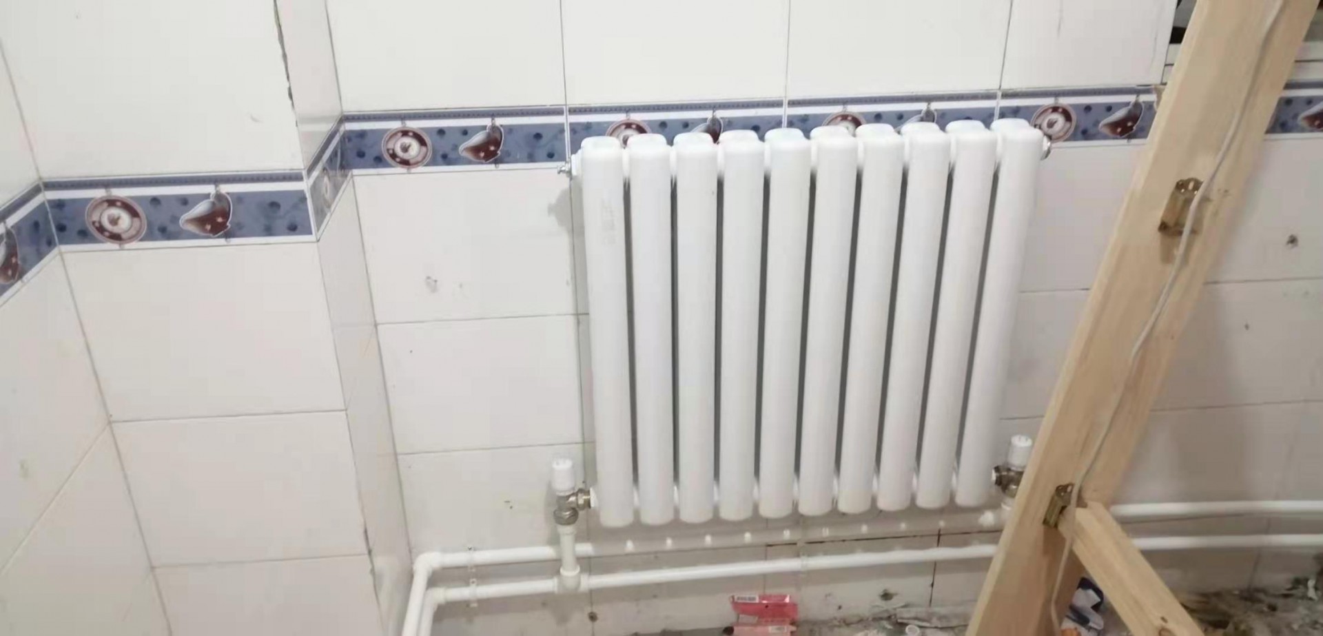 如果暖氣片內(nèi)部有異物，會(huì)有什么異常現(xiàn)象？_暖如家網(wǎng)